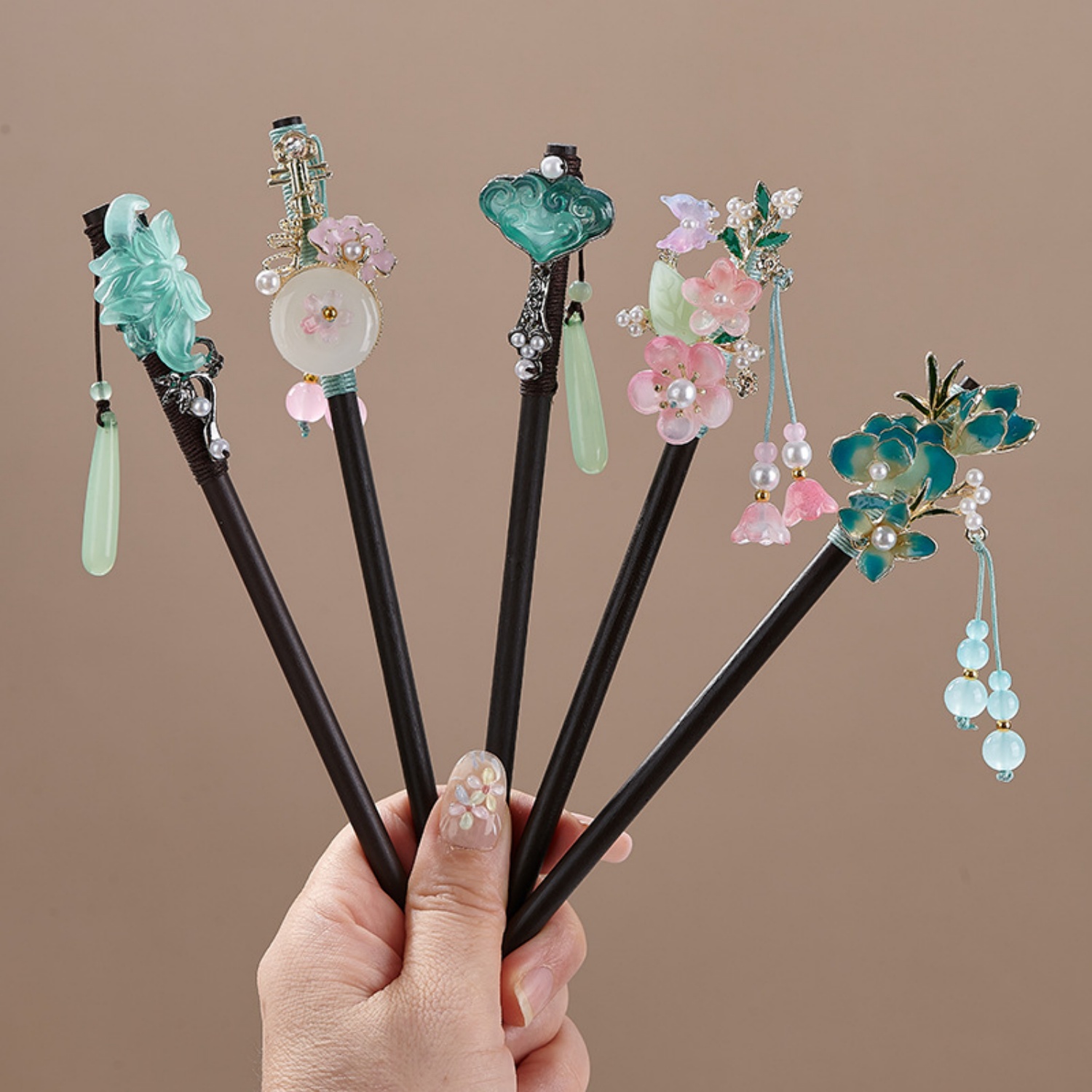 여성을위한 빈티지 꽃 머리핀 우아한 나무 꽃 머리 스틱 - Florist Supplies 리뷰 및 가격